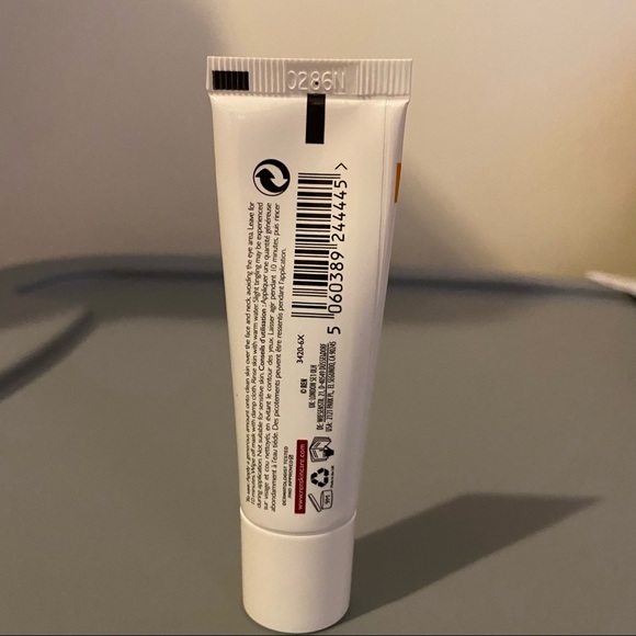 REN
CLEAN SKINCARE
GLYCOL LACTIC
RADIANCE RENEWAL
MASk - Picture 2 of 2